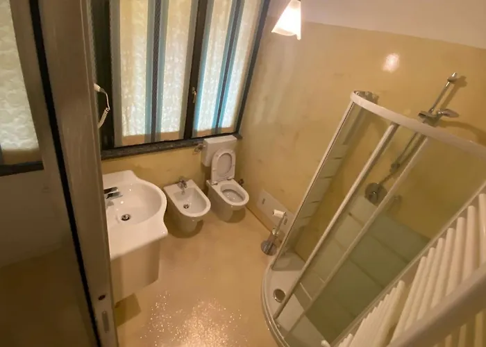 Macloud Pub B&B *