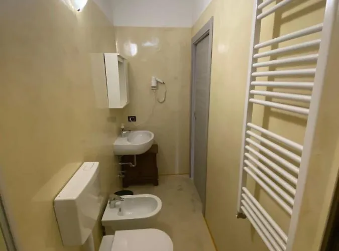 Macloud Pub B&B *