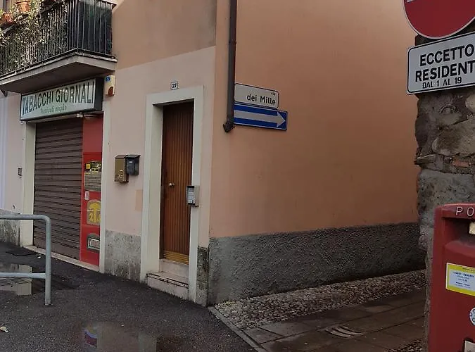 Macloud Pub B&B *