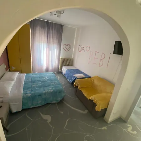 Oda ve Kahvaltı Macloud Pub Sarnico